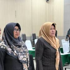 Ikuti Arahan KMA, PTA Sulawesi Barat Simak Apresiasi dan Refleksi Akhir Tahun 2025 Secara Daring