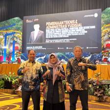 Pimpinan PTA Sulawesi Barat Hadiri Pembinaan Teknis dan Administrasi Yudisial Mahkamah Agung di Malang