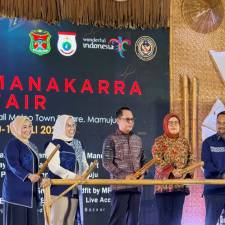 Meriahkan Karisma Event Nusantara 2026, PTA Sulawesi Barat Hadiri Pembukaan Manakarra Fair