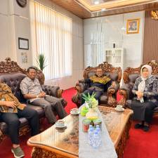 Ketua dan Wakil Ketua PTA Sulawesi Barat Terima Audiensi Pimpinan PT Sulawesi Barat