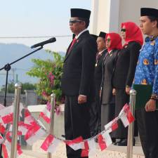 PTA Sulawesi Barat dan PA Mamuju Gelar Upacara HUT ke-81 Kemerdekaan RI