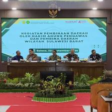 Dari Kebijakan hingga Persoalan Daerah, Tiga Hakim Agung Beri Pembinaan di Sulawesi Barat