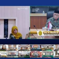 Perkuat Integritas dan Wujudkan WBBM, PTA Sulawesi Barat Ikuti Sosialisasi Anti Penyuapan dan Gratifikasi Bersama KPK